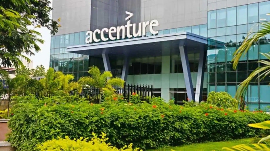 Accenture's Earnings Revision: Navigating an Uncertain Economic Landscape