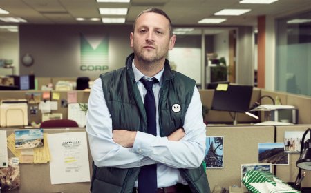 Tim Robinson Net Worth 2025, How Much American comedian Earn As Salary ?